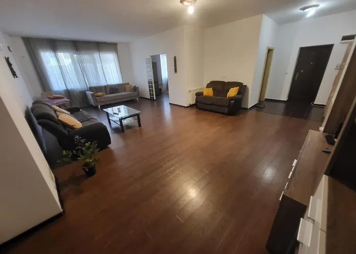 The Big * Бухарест