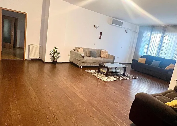 The Big * Бухарест