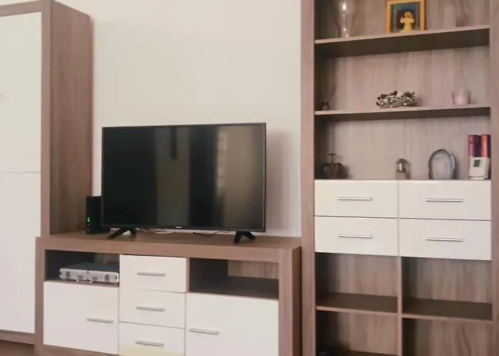 The Big * בוקרשט